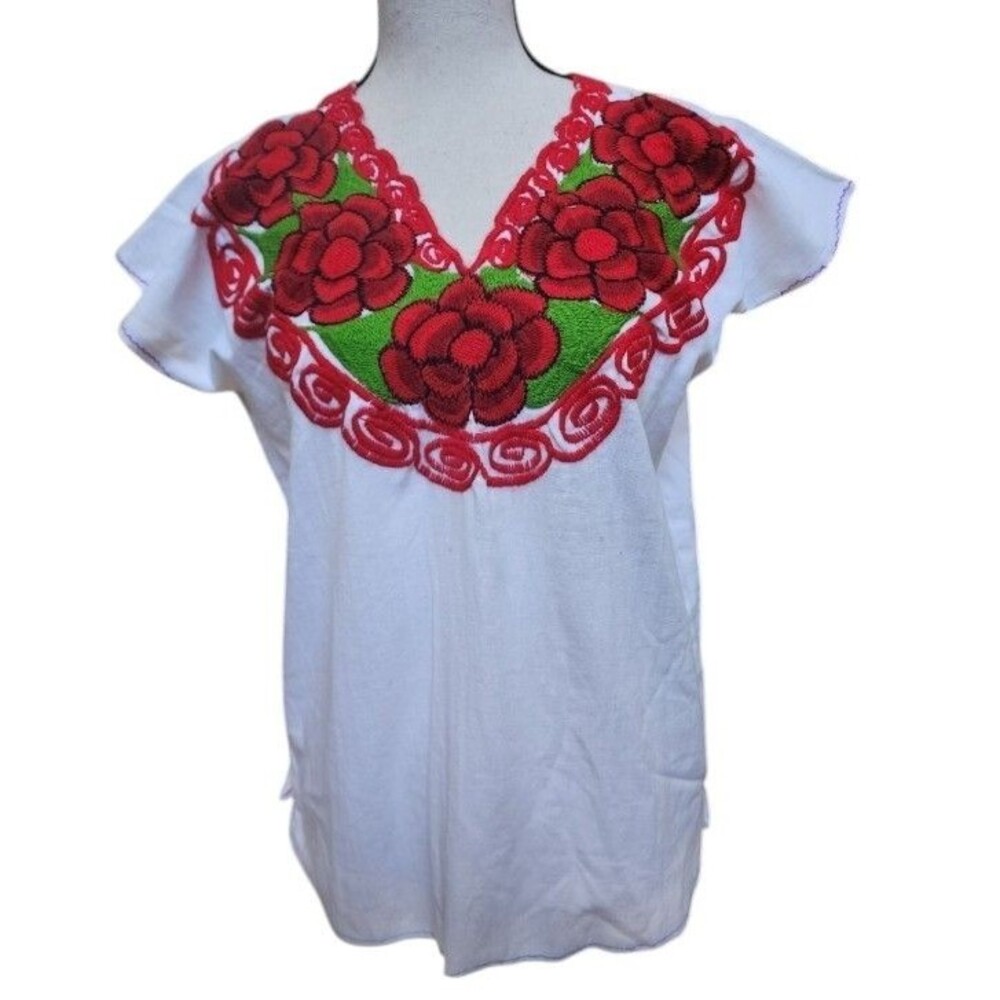 Mexican White Embroidered Festival Blouse Size Medium